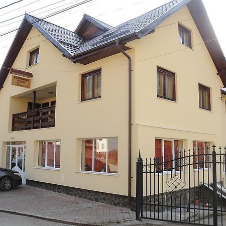 Casa Andu 호텔 Dîmbovicioara 외부 사진